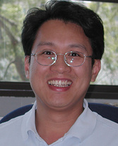 Giang F. Zhong và đồng nghiệp đã chuyển đổi tế bào da người thành các tế bào não.